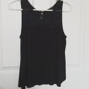 🚨2 for $10🚨Black Shirt with Lace Detailing